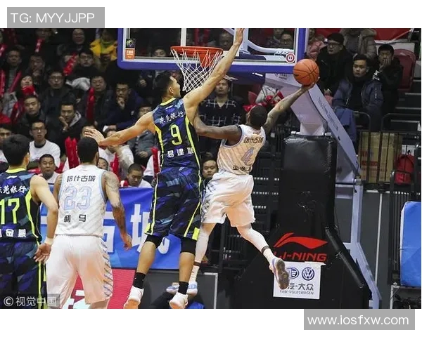 广州篮球队近期状态分析与表现评估探讨