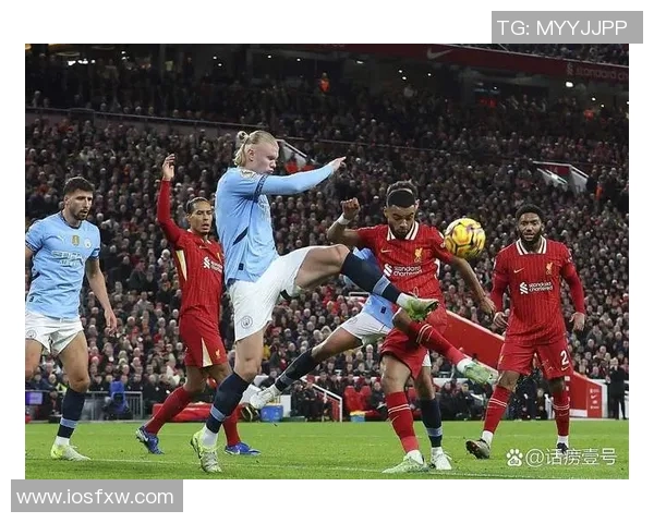 利物浦与曼城最新比分揭晓精彩对决引发球迷热议