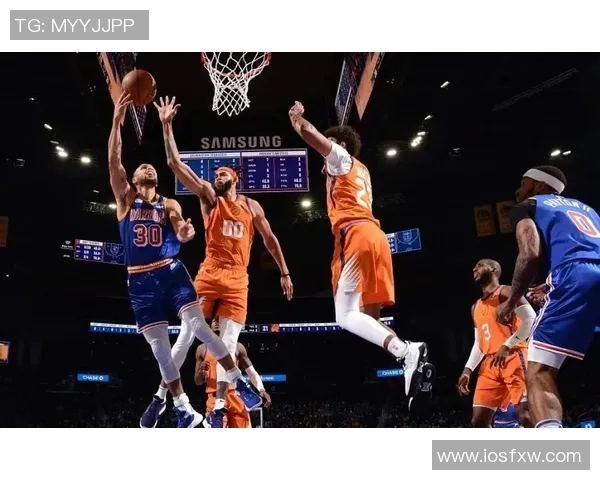 雷霆队与太阳队激战正酣球迷期待精彩对决与绝妙表现