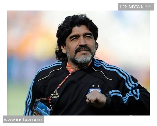 马拉多纳与荷兰队的传奇对决回顾及其在足球史上的深远影响