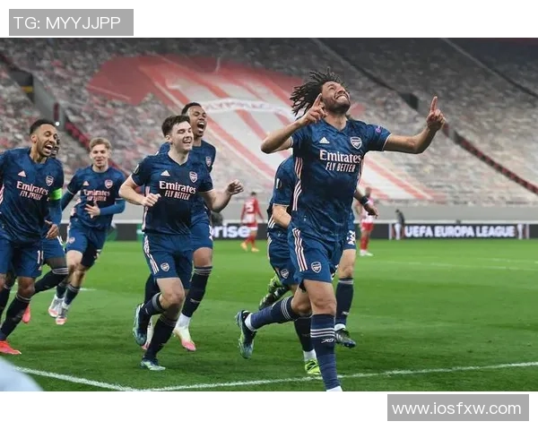 曼城与维拉比赛因天气原因推迟球迷期待新赛程安排