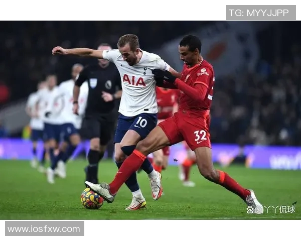 周日英超焦点战利物浦主场迎战热刺期待精彩对决 周日英超焦点战利物浦主场迎战热刺期待精彩对决