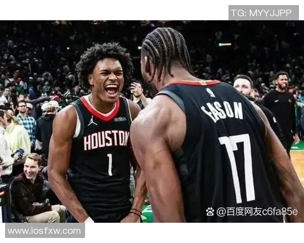 湖人对火箭比赛数据分析及关键球员表现回顾 湖人对火箭比赛数据分析及关键球员表现回顾