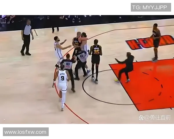 火箭队与太阳队精彩对决全场录像回顾11月17日比赛亮点分析 火箭队与太阳队精彩对决全场录像回顾11月17日比赛亮点分析