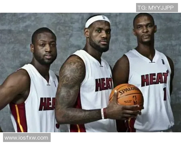 2012年NBA总决赛热火三巨头对决雷霆年轻三少的巅峰对决与传奇时刻